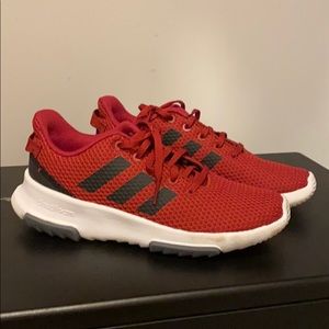 Boys size 4 Adidas Sneakers